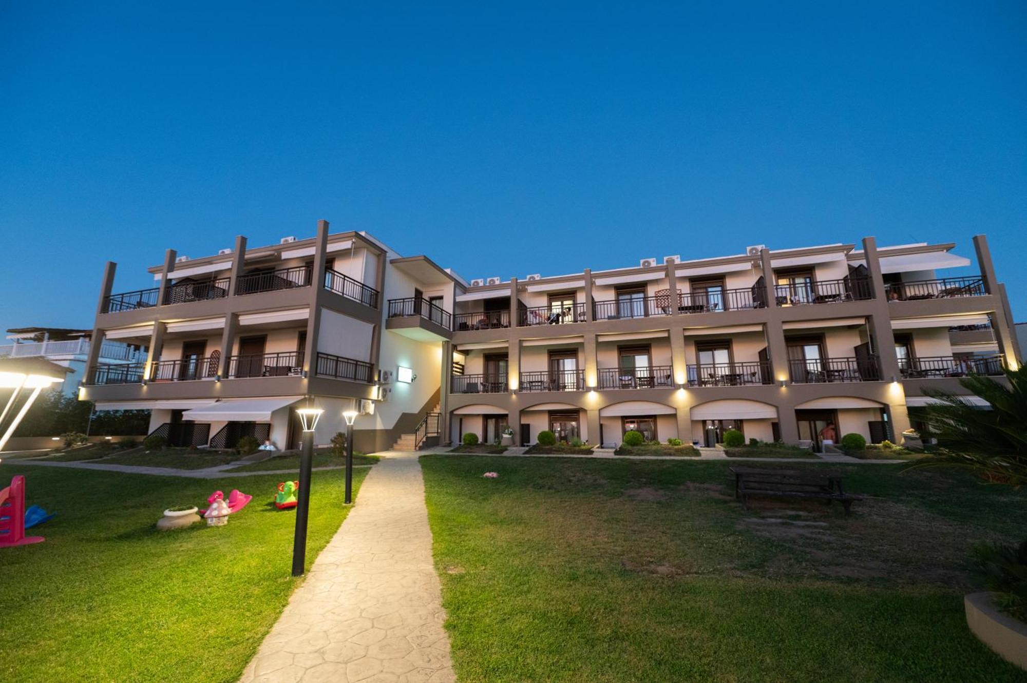 Hotel Areti Neos Marmaras Exterior photo