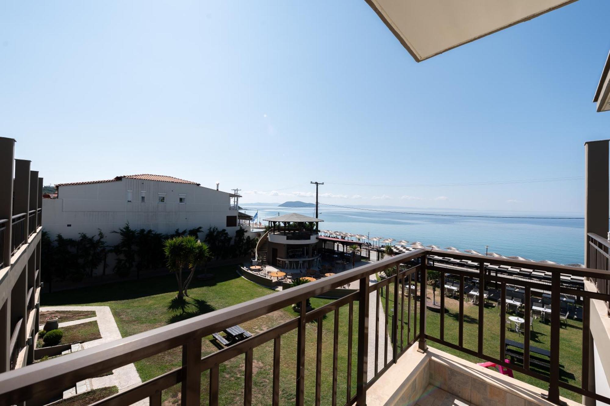 Hotel Areti Neos Marmaras Exterior photo