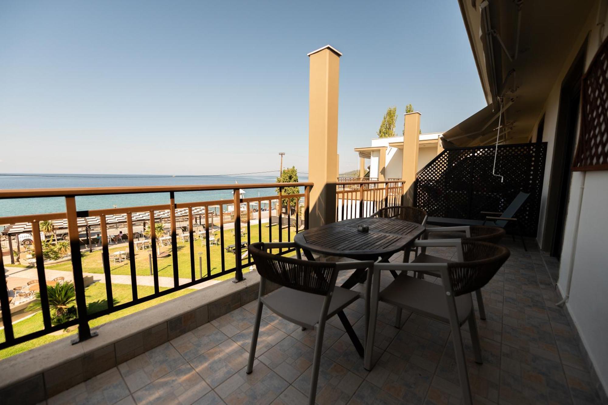 Hotel Areti Neos Marmaras Exterior photo